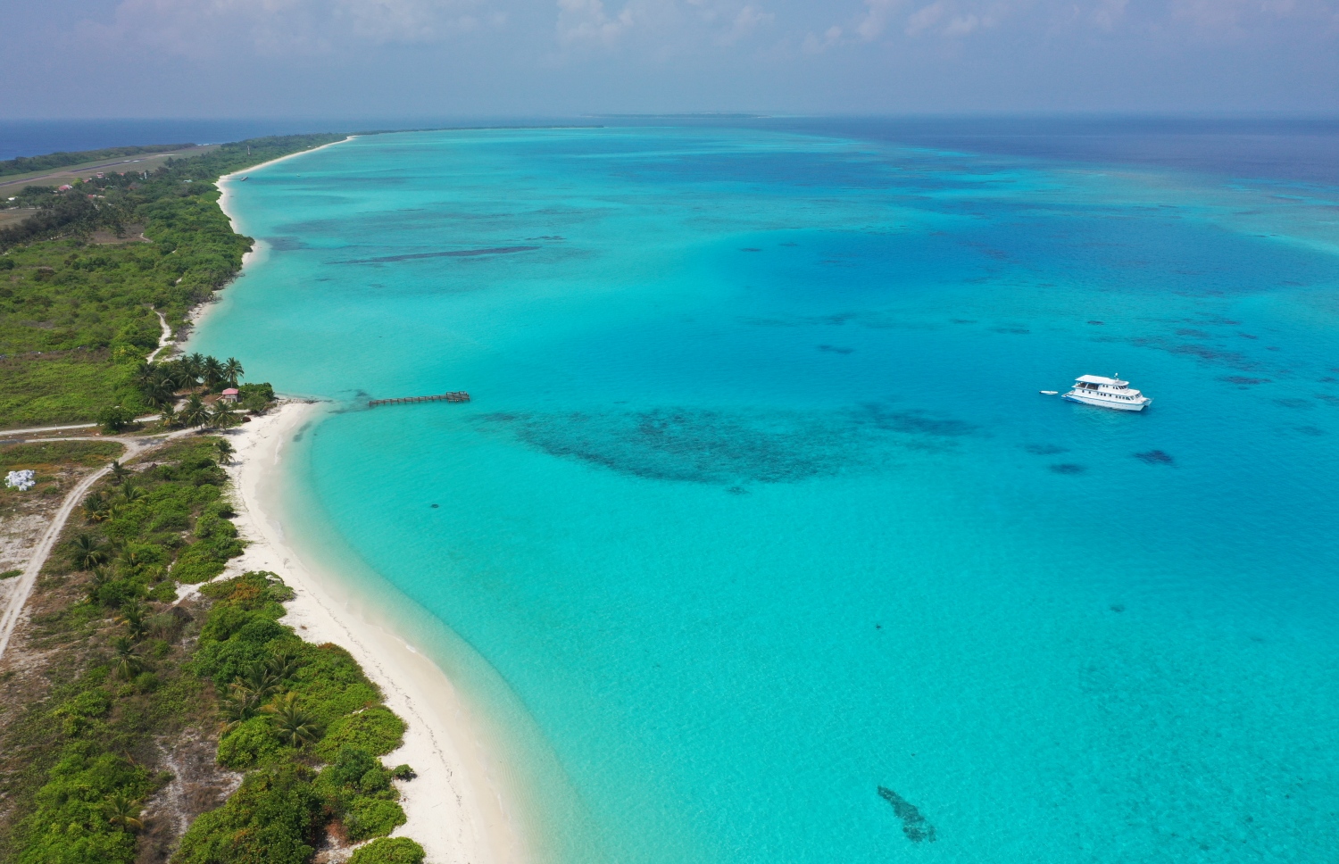 ހދ. ހަނިމާދޫ: އެ ރަށުން 200 ގޯތި ވަނީ ދޫކޮށްފައި -- ފޮޓޯ: ދި އެޑިޝަން