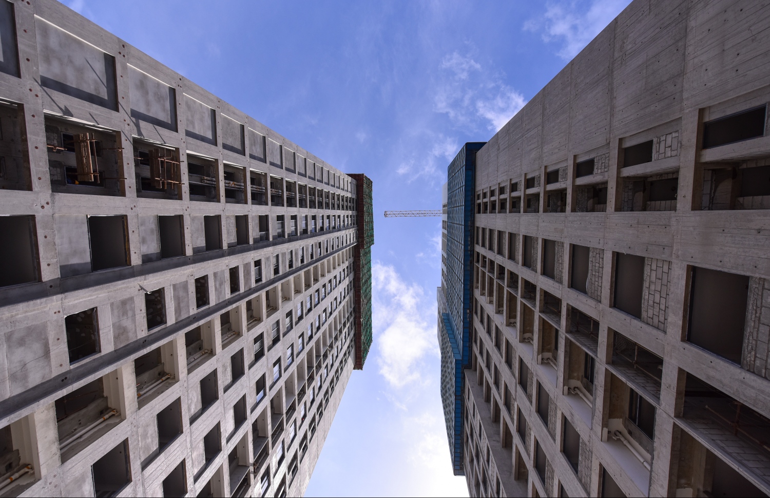 މާލެ: ޖޫން 26، 2019- "ހިޔާ ޕްރޮޖެކްޓް" ގެ ދަށުން ހުޅުމާލޭގެ ދެވަނަ ފިޔަވަހީގައި ބިނާކުރި 7000 ފްލެޓް ހިމެނޭ ޓަވަރުތަކުގެ ތެރެއިން ދެ ޓަވަރު.---ފޮޓޯ: ހުސައިން ވަހީދު/މިހާރު