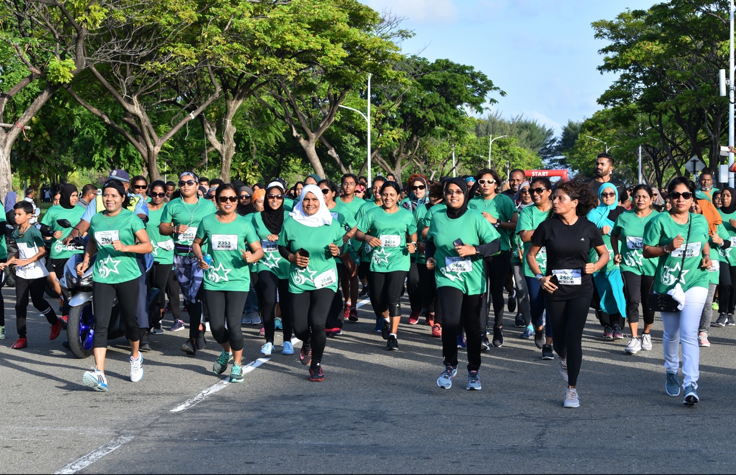 ހުޅުމާލެ: ޖުލައި 5، 2019- އަމީނިއްޔާ ސްކޫލުގެ 75 ވަނަ އަހަރީދުވަސް ފާހަގަކުރުމުގެ ހަރަކާތްތަކުގެ ތެރެއިން ހުކުރު ދުވަހުގެ ހަވީރު ހުޅުމާލޭގައި ބޭއްވި "އަމީނީ ޑައިމަންޑް ޖުބިލީ ރަން"ގެ ތެރެއިން.---ފޮޓޯ: ރައީސް އޮފީސް