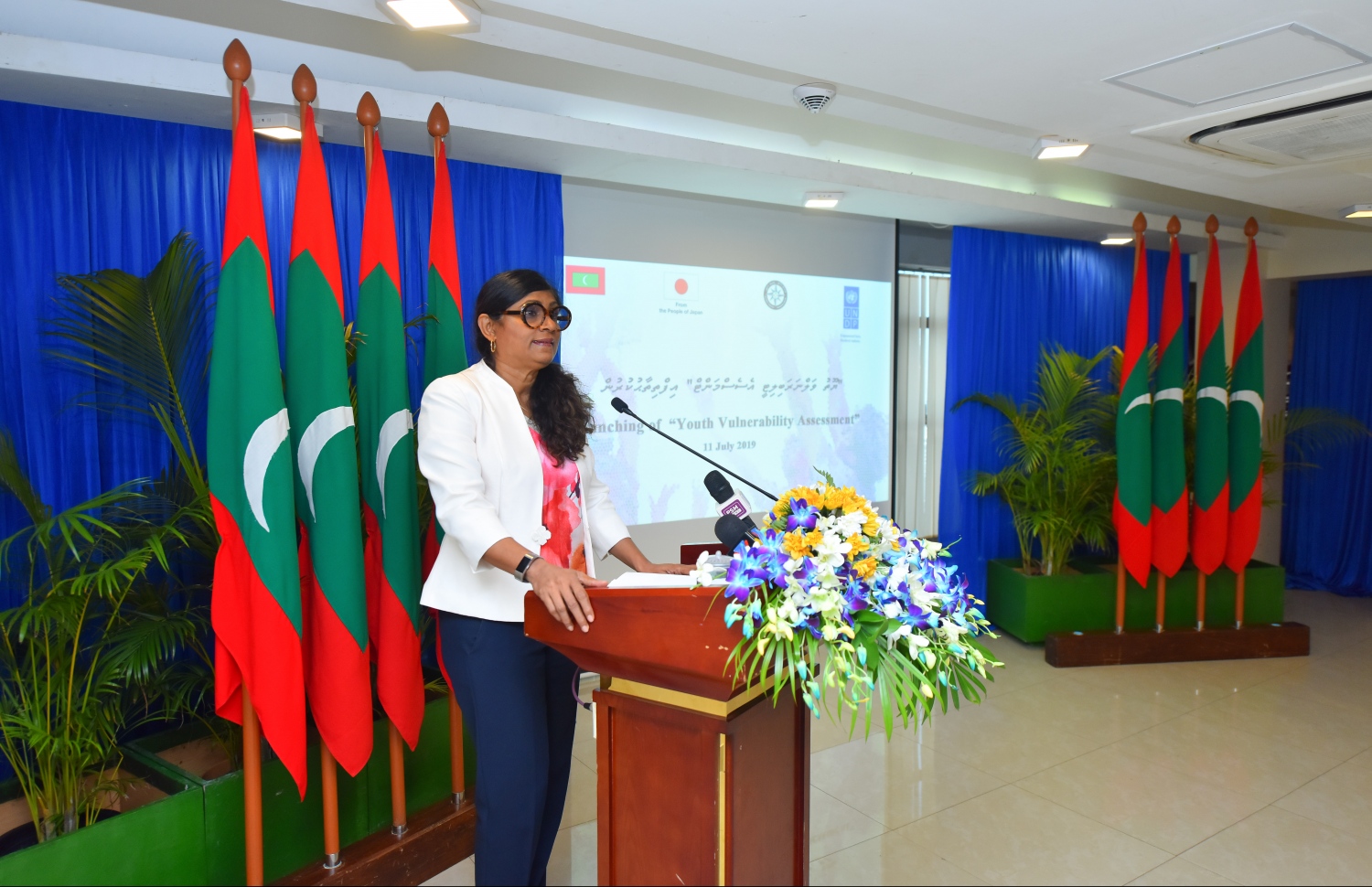 ޒުވާނުންނާ ގުޅޭ ގޮތުން ޔޫއެންޑީޕީ އާއި ކައުންޓަ ޓެރަރިޒަމް ސެންޓަރު ގުޅިގެން ހެދި ދިރާސާ ރިޕޯޓު ނެރެން ބޭއްވި ރަސްމިއްޔާތުގައި، ޑިފެންސް މިނިސްޓަރު މާރިޔާ ވާހަކަދައްކަވަނީ-- ފޮޓޯ: ހުސެއިން ވަހީދު/ މިހާރު