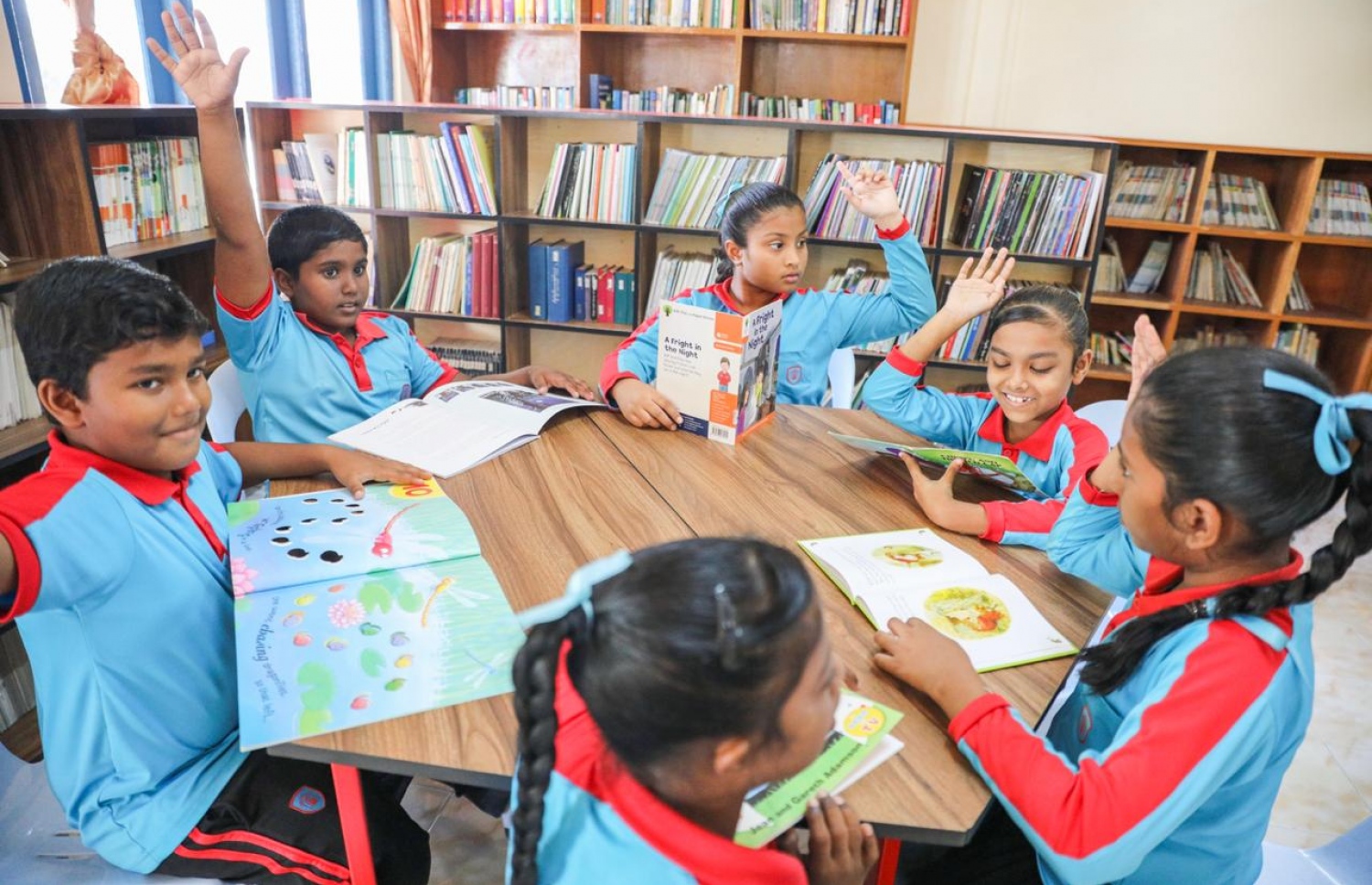 ބީއެމްއެލުން ވަނީ މާއެނބޫދޫ ސްކޫލް ލައިބްރަރީގައި ރީޑިން އޭރިއާތައް ވެސް ހަދާފައިި-- ފޮޓޯ: ބީއެމްއެލް