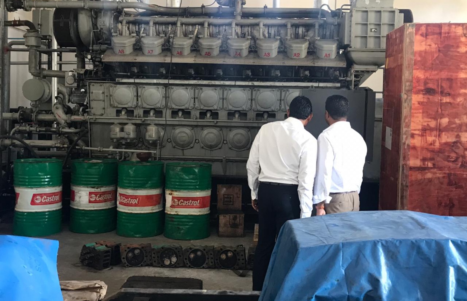 ސ. ހިތަދޫ: ޖުލައި 13، 2019- ނައިބު ރައީސް ފައިސަލް ނަސީމް އައްޑޫގެ ޕަވާ ހައުސް އަށް ވަޑައިގެން، ފެނަކަ ކޯޕަރޭޝަންގެ އެމްޑީ ސައީދާ އެކު، އައްޑޫގެ ޕަވާ ހައުސްގެ ހާލަތު ބައްލަވަނީ.