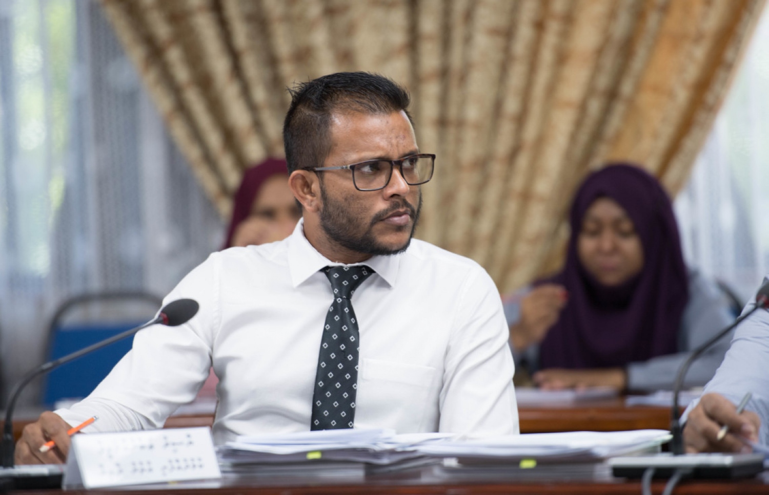 އިމްތިޔާޒް ކޮމެޓީ އަދި ސަބް ކޮމެޓީގެ މުގައްރިރު ޔާސިރު -- ފޮޓޯ/މިހާރު