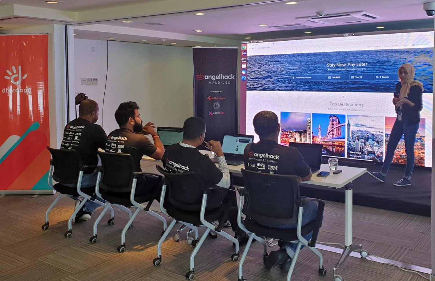 އޭންޖަލް ހެކް ހެކަތޯންގެ ތެރެއިން-- ފޮޓޯ: ދިރާގު