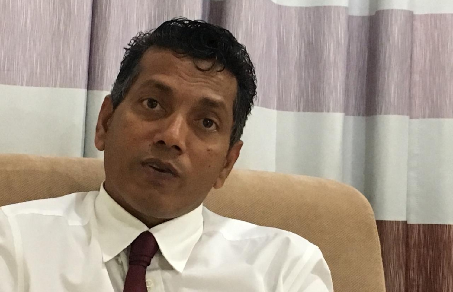 މޭޔަރު ސޯބެ.