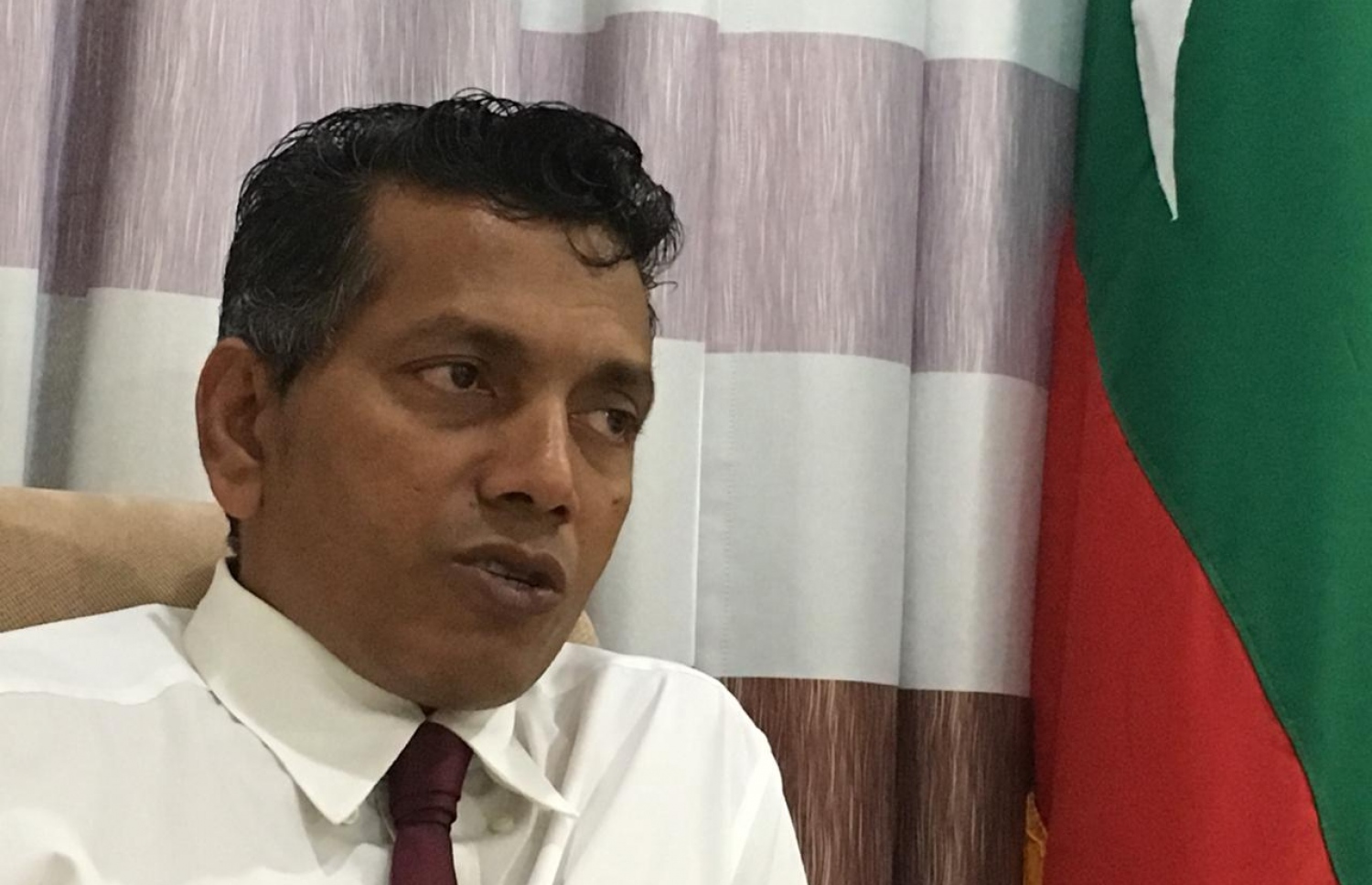 އައްޑޫ މޭޔަރު ސޯބެ: އައްޑޫގެ ތަރައްގީގައި މާޔޫސްވާ ކަންކަން އެބަހުރި ކަން ވާހަކައިން ދޭހަވި.