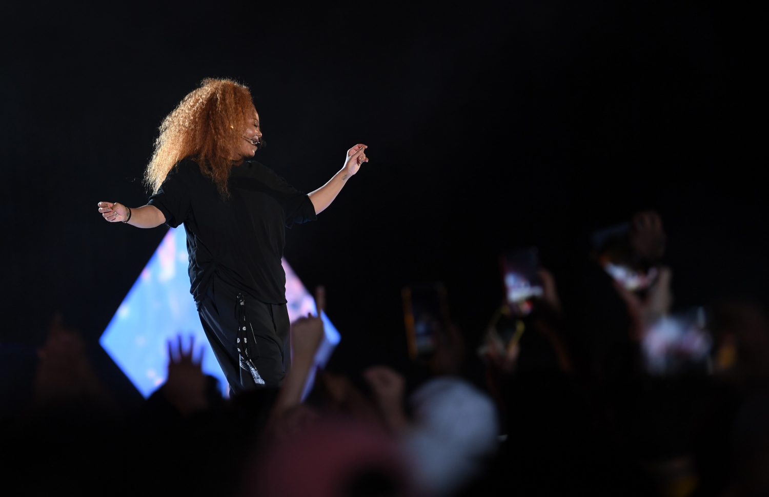 ޖިއްދާ: ޖުލައި 18، 2019: ޖިއްދާ ވޯލްޑް މިއުޒިކް ފެސްޓިވަލްގައި އެމެރިކާގެ ލަވަކިޔުންތެރިޔާ ޖެނެޓް ޖެކްސަން ޕާފޯމް ކުރަނީ. --ފޮޓޯ:އޭއެފްޕީ