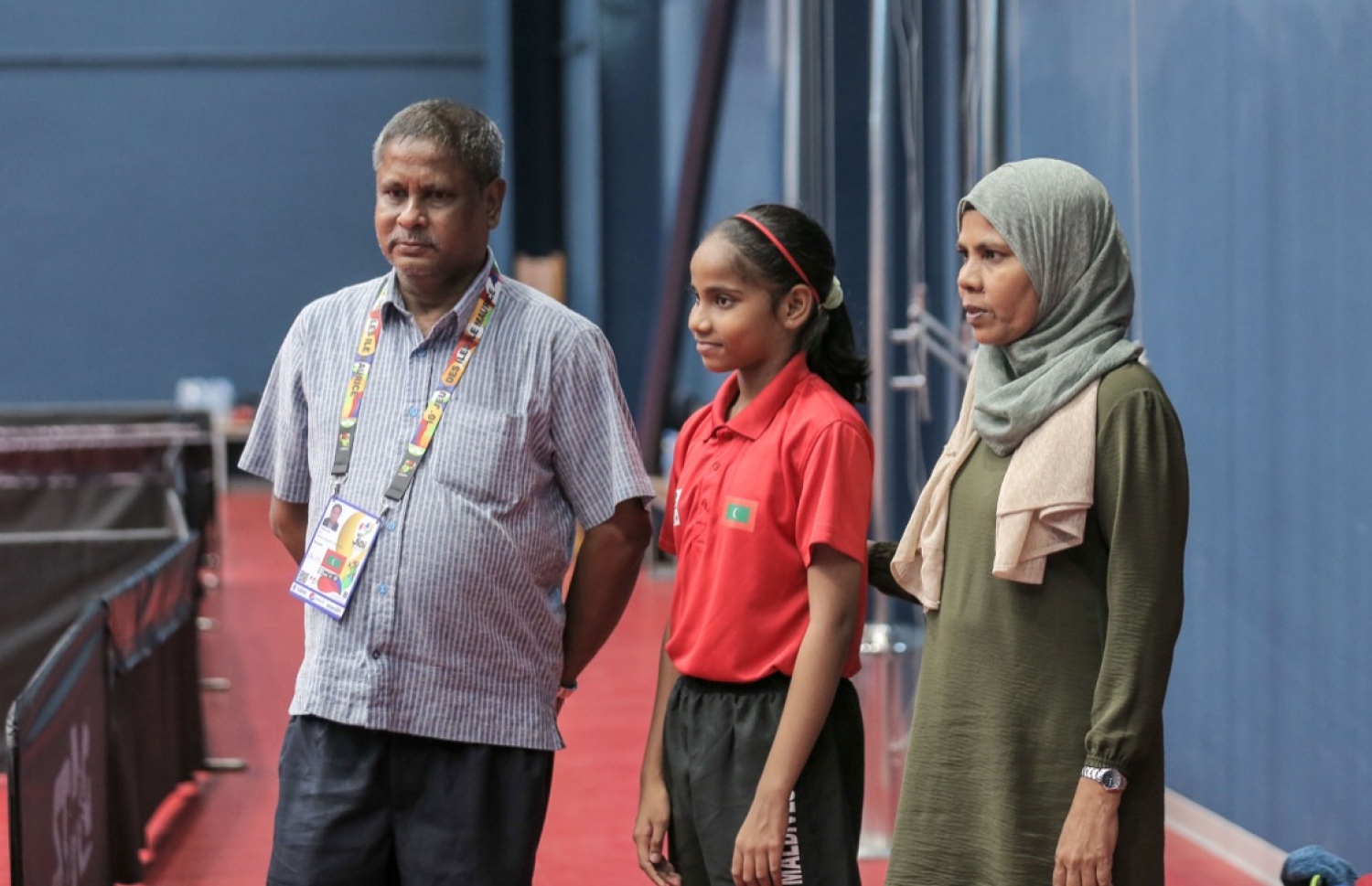 ދީމާ އާއި އޭނާގެ މަންމަ އަދި ބައްޕަ: