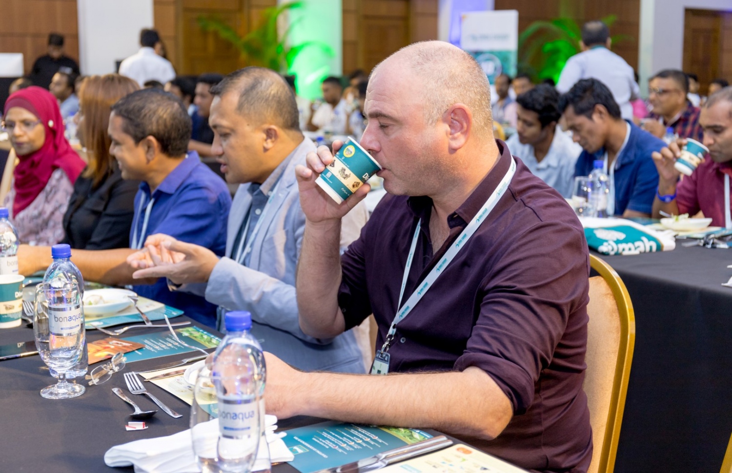 ދިލްމާ ޓީ އެޕްރިސިއޭޝަން ހަފްލާގެ ތެރެއިން-- ފޮޓޯ:ސްކައިޒް މޯލްޑިވްސް