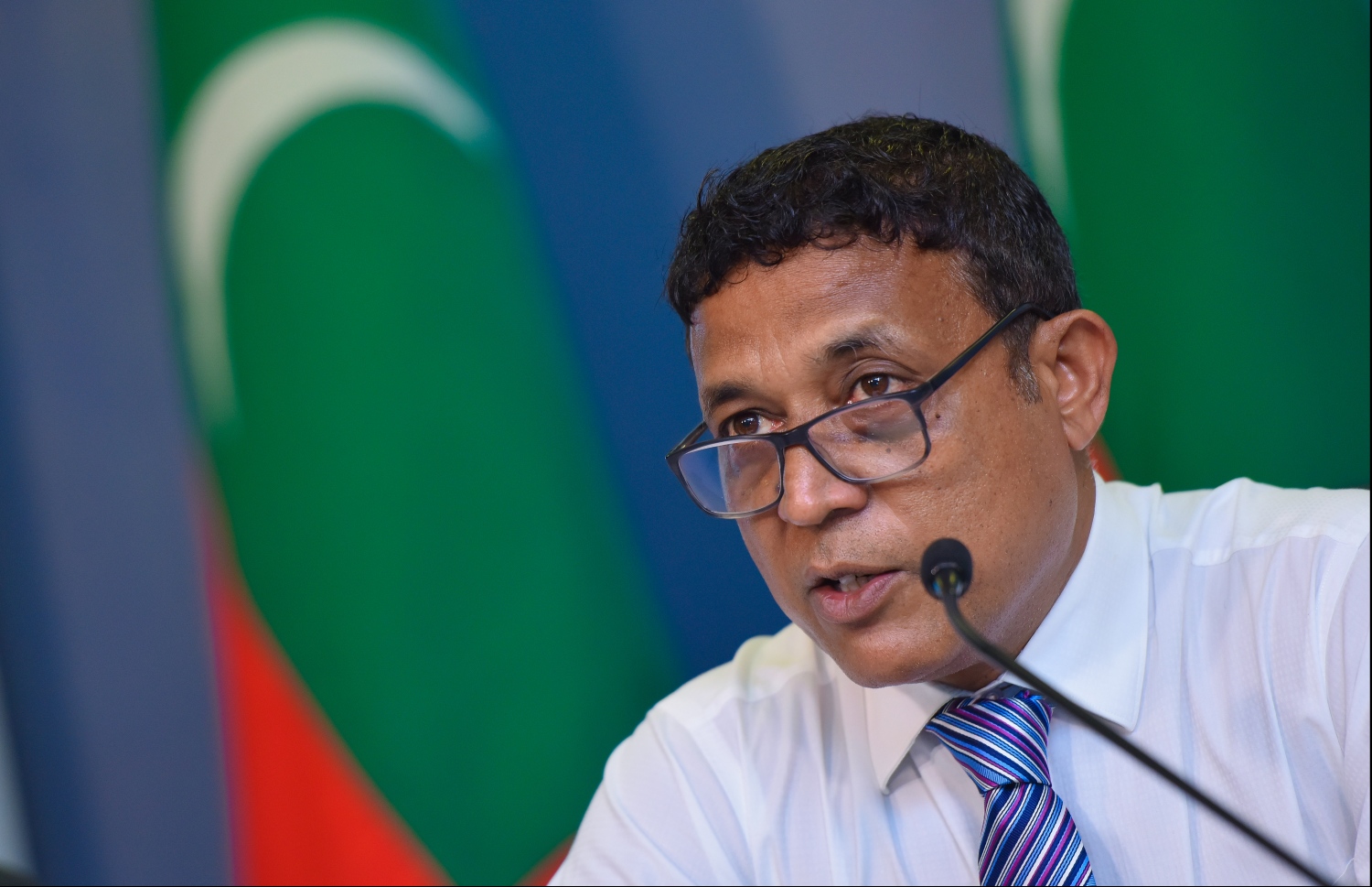 ޕްލޭނިން މިނިސްޓަރު މުހައްމަދު އަސްލަމް. އޭނާ ވިދާޅުވީ މަގުތައް ހުސްކުރަން ގިނަ މަސައްކަތްތަކެއް ކުރަމުން އންނަ ކަމަށް. ފައިލް ފޮޓޯ/މިހާރު