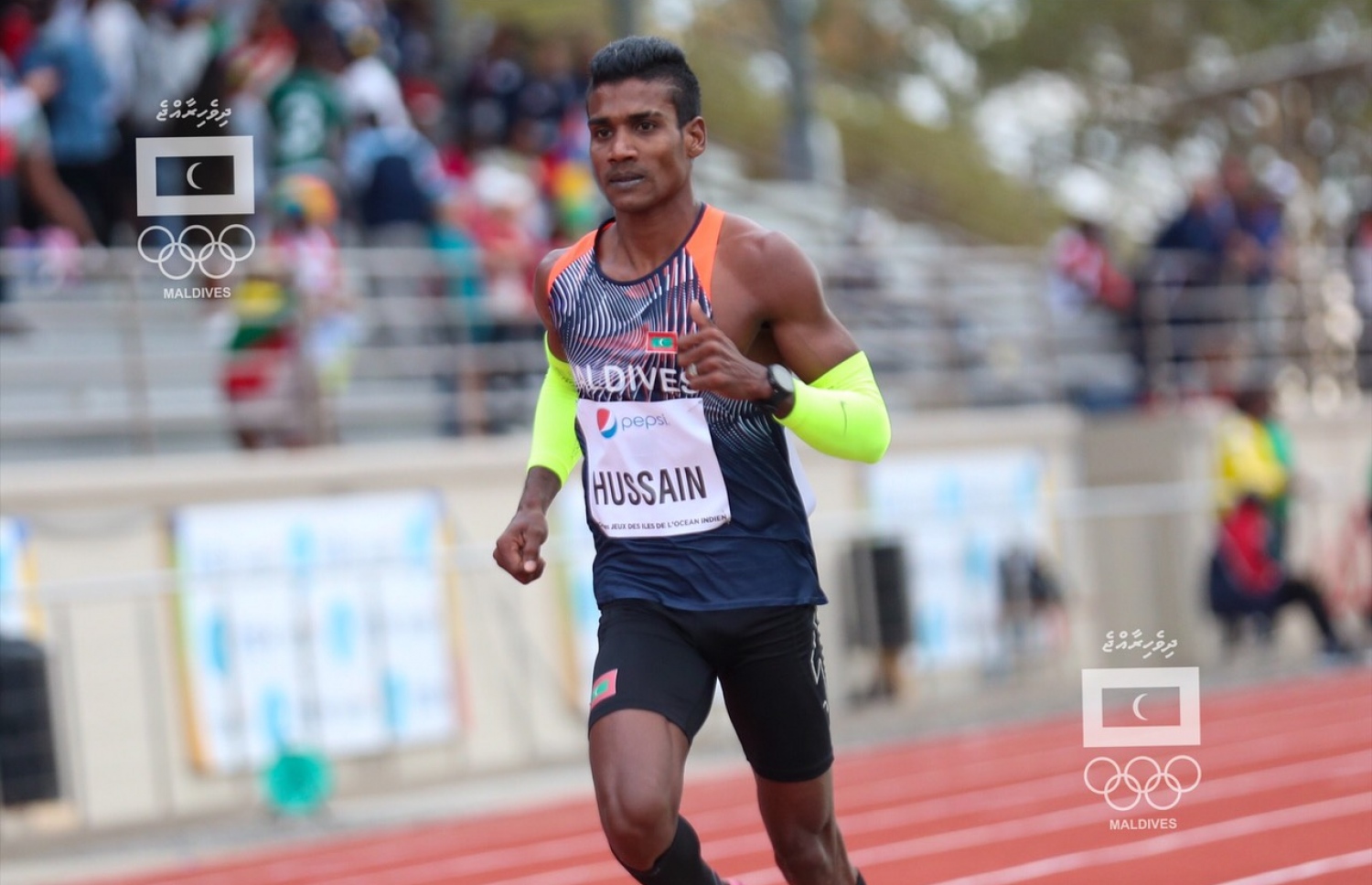 ހުސެއިން ފަޒީލް ހާރޫން މިއަދު 10000 މީޓަރު ދުވުމުގެ ރޭސް ނިންމަނީ. --އެމްއޯސީ ފޮޓޯ: މުހައްމަދު ޝަރުހާން ވަހީދު