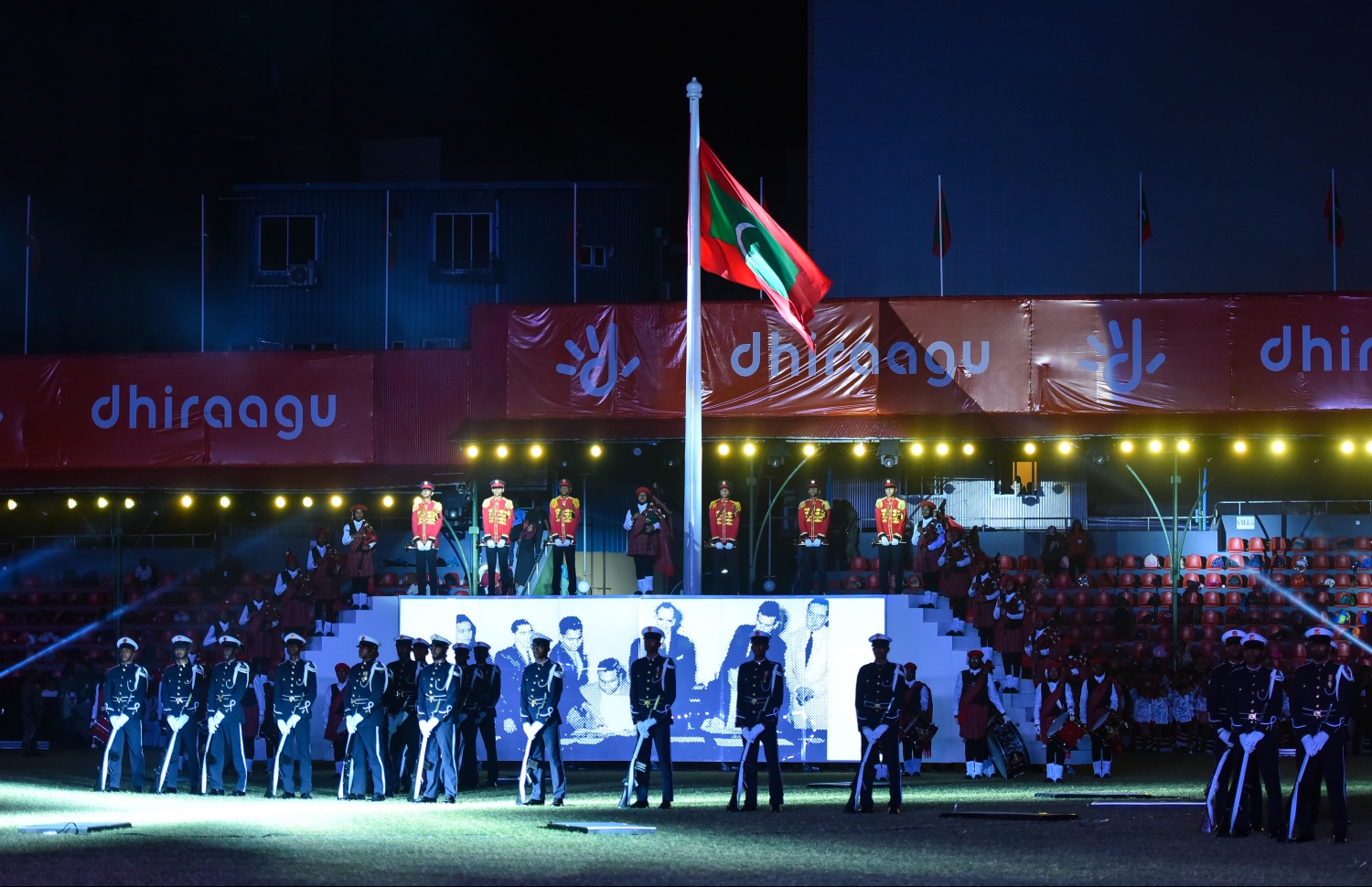 މާލެ: ޖުލައި 26، 2019- ގަލޮޅު ދަނޑުގައި ކުރިއަށްދިޔަ މި އަހަރުގެ މިނިވަން ދުވަހުގެ ކުޅިވަރުތަކުގެ ތެރެއިން.---ފޮޓޯ: ހުސައިން ވަހީދު/މިހާރު