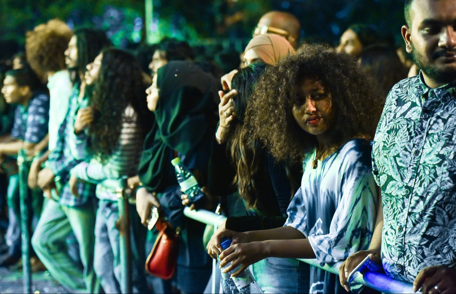 މާލެ: ޖުލައި 28، 2019- މި އަހަރުގެ މިނިވަން ދުވަހުގެ މުނާސަބަތުގައި "ދިވެހި ފަންނާނުންގެ މިއުޒިކީ އީދު" ގެ ނަމުގައި ކާނިވާ ސަރަހައްދުގައި ބޭއްވި މިއުޒިކް ޝޯގެ ތެރެއިން.---ފޮޓޯ: ހުސައިން ވަހީދު/މިހާރު