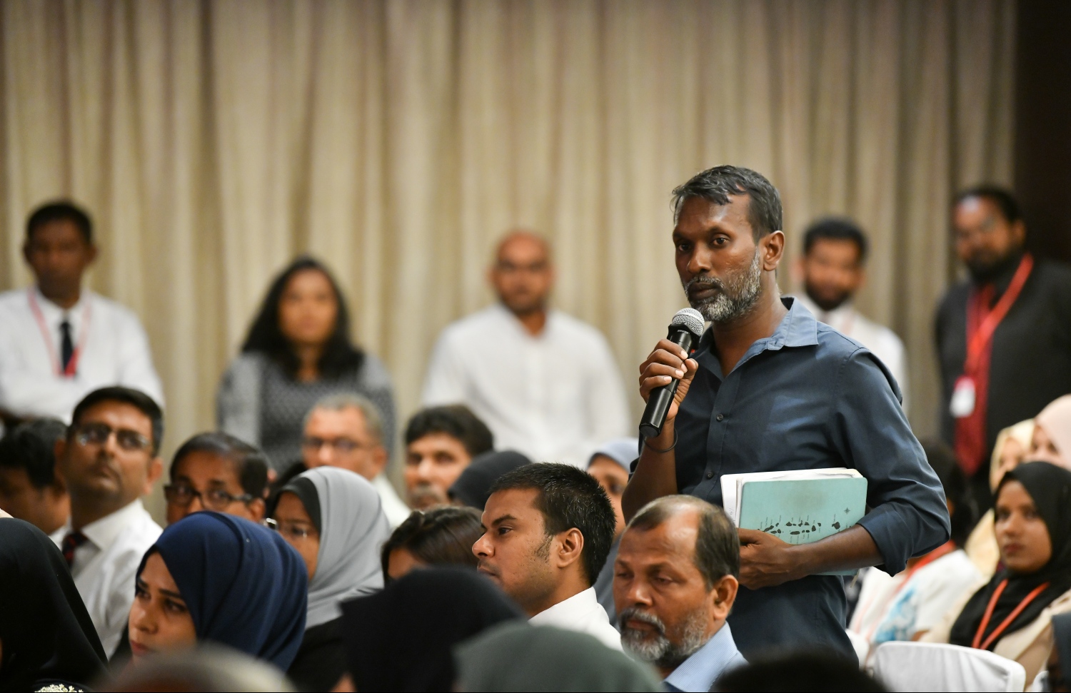 މާލެ: ޖުލައި 30، 2019- ބޭންކް އޮފް މޯލްޑިވްސް (ބީއެމްއެލް)ގެ އަހަރީ އާންމު ޖަލްސާގެ ތެރެއިން.---ފޮޓޯ: ހުސެއިން ވަހީދު/ މިހާރު