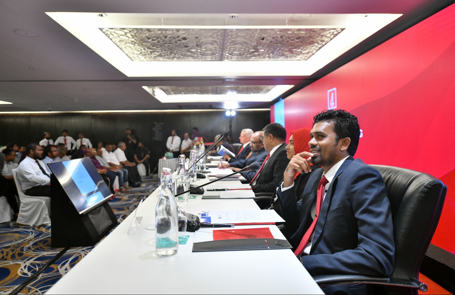 މާލެ: ޖުލައި 30، 2019- ބޭންކް އޮފް މޯލްޑިވްސް (ބީއެމްއެލް)ގެ އަހަރީ އާންމު ޖަލްސާގެ ތެރެއިން.---ފޮޓޯ: ހުސެއިން ވަހީދު/ މިހާރު