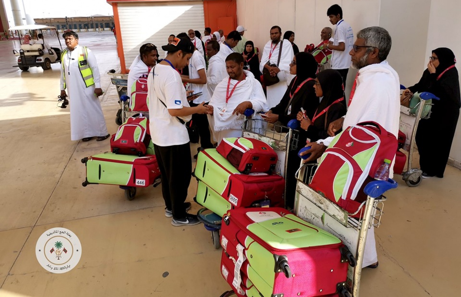 މި އަހަރު ހައްޖުގެ އަޅުކަން އަދާކުރުމަށް ދިވެހިންގެ ބަޔަކު ސައުދީގައި. --- ފޮޓޯ: ހައްޖު މިޝަން