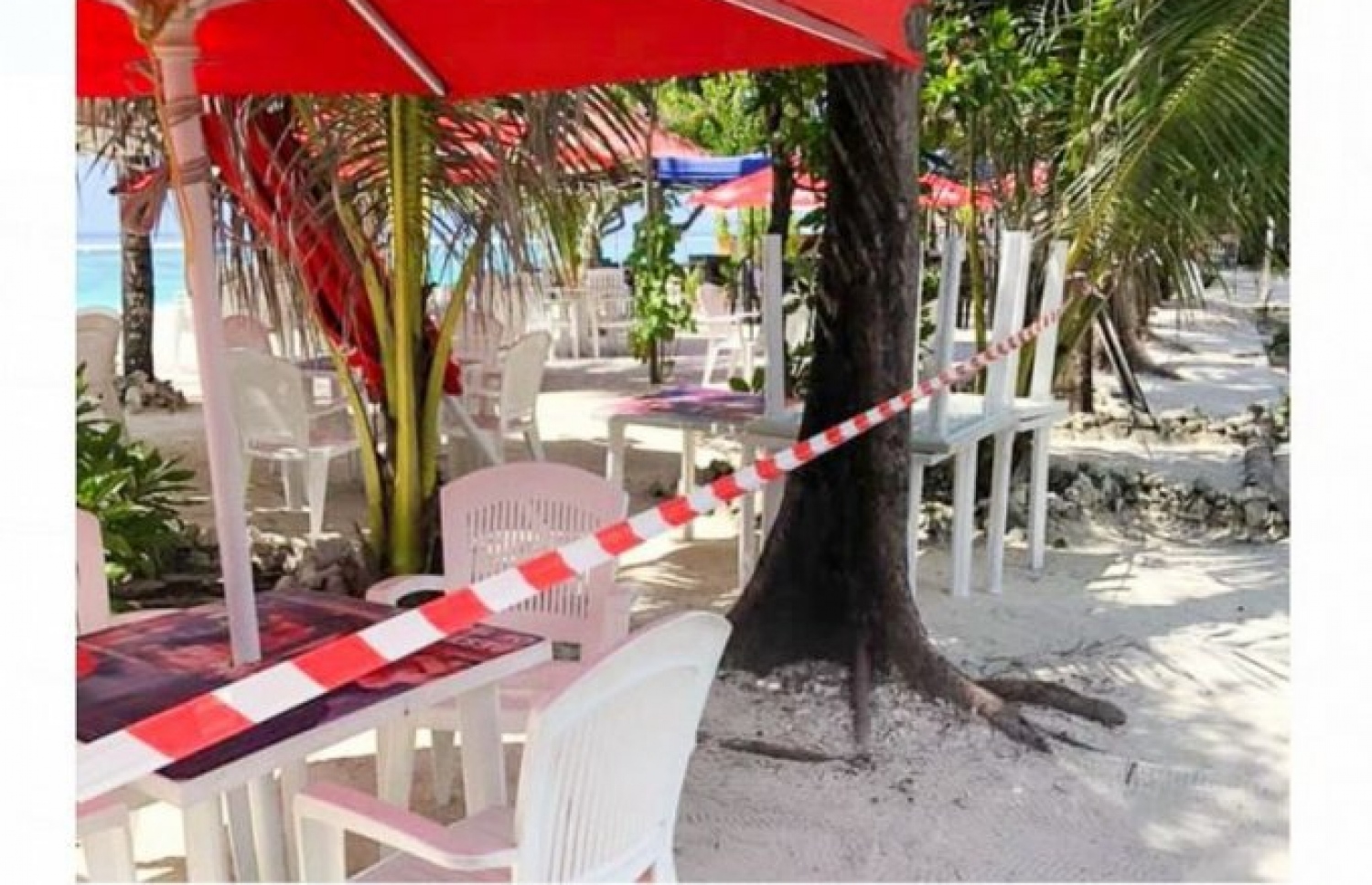 ހުޅުމާލެ ބީޗު ސަރަހައްދުގައި ޓޭޕް ދަމާ ބަންދުކޮށްފައި.