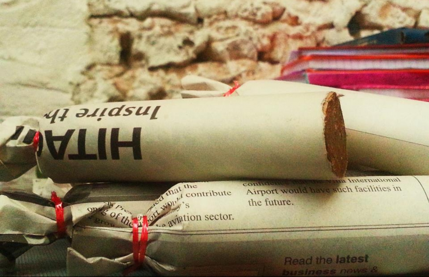 އައްޑޫ ބޮނޑި ނޫސް ކަރުދާހުގައި ބަންދުކޮށްފައި: ބޮނޑީގެ ރަހަ ހިފެހެއްޓެނީ ކެޔޮ ފަތުގައި ބަންދުކުރުމުން