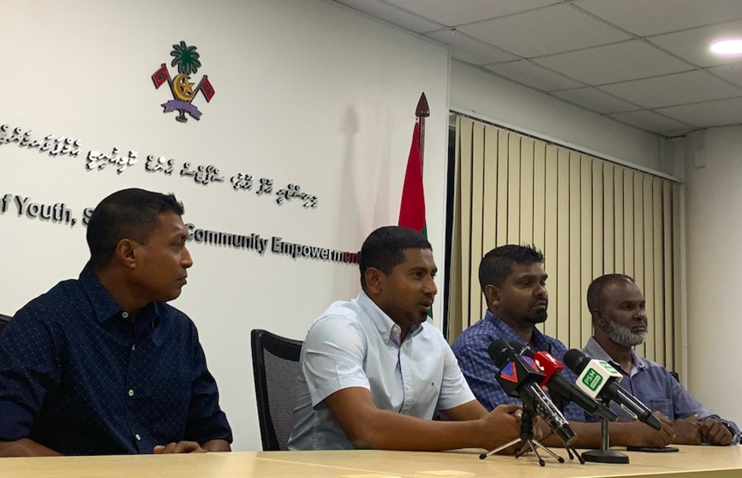 ޔޫތު މިނިސްޓްރީގައި ރޭ ބޭއްވި ނޫސްވެރިންގެ ބައްދަލުވުމުގެ ތެރެއިން: