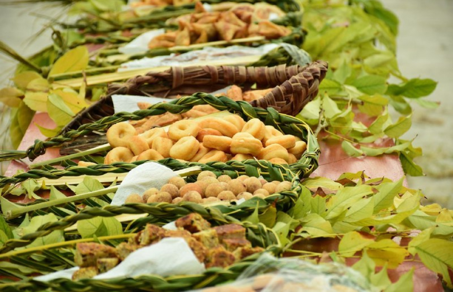 ބީއެމްއެލް އިން އިންތިޒާމު ކުރި ޢީދު ސައިގެ ތެރެއިން ބެހެއްޓިފައި ހުރި ބައެއް ކާބޯތަކެތި--ފޮޓޯ:ބީއެމްއެލް