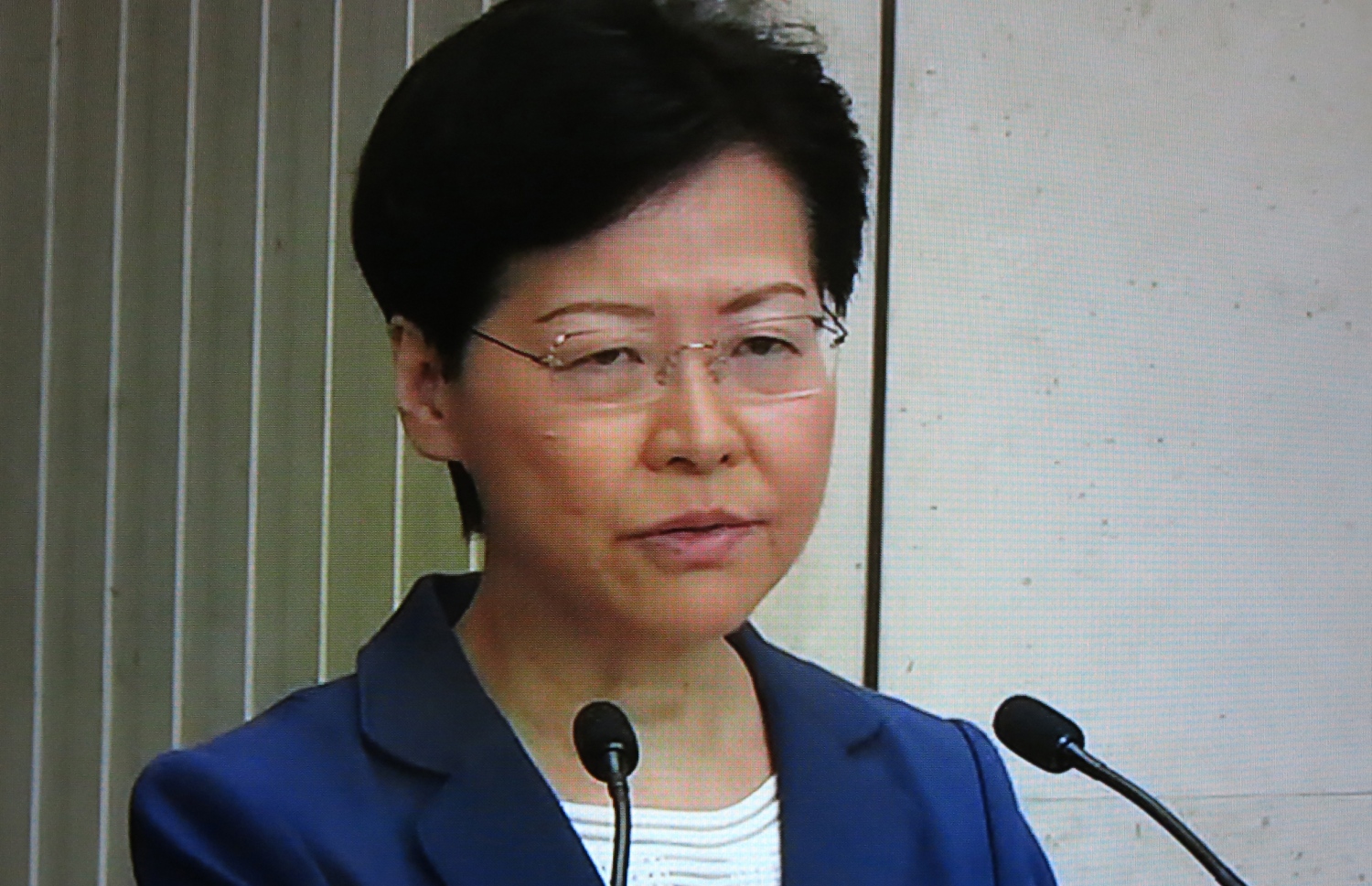 ހޮން ކޮންގެ ލީޑަރު ނޫސްވެރިންނާ މިއަދު ވާހަކަ ދައްކަވަނީ. --ފޮޓޯ:އޭއެފްޕީ