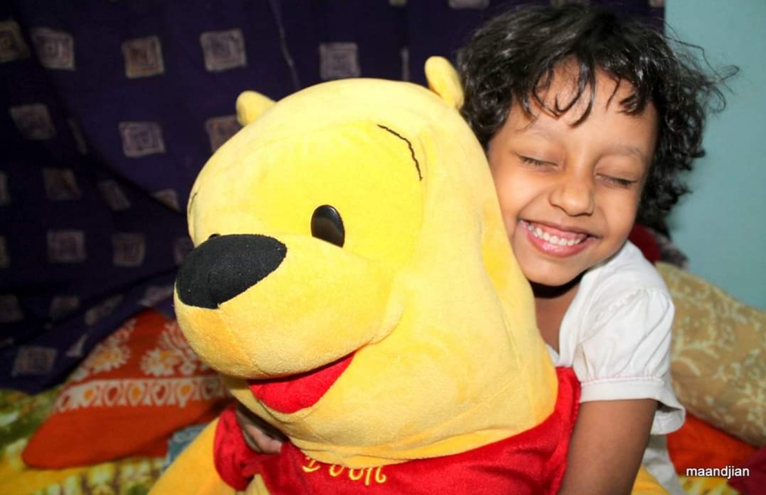 ޖިއާން: އޭނާ މަރުވީ ހަދަމުން ދިޔަ އިމާރާތަކުން ވެއްޓުނު ސިމެންތި ބަސްތާއަކުން ޖެހިގެން