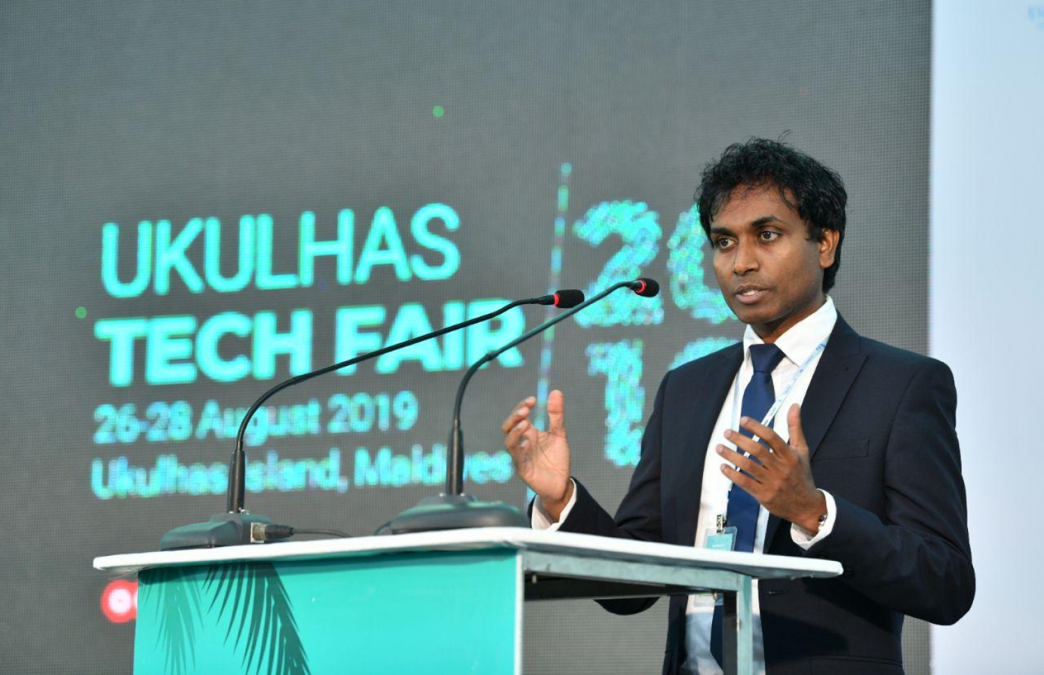 ސައިންސްވެރިންގެ ކޮންފަރެންސާއި ޓެކްފެއާ ފެށުން