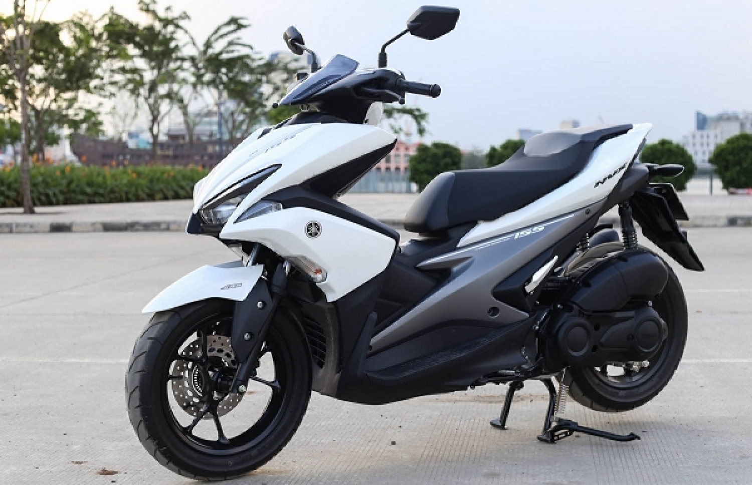 ޔަމަހާ އެންވީއެކްސް 125ގެ ހަތަރު ކުލައެއް މިހާރު ލިބެން ހުންނާނެ--