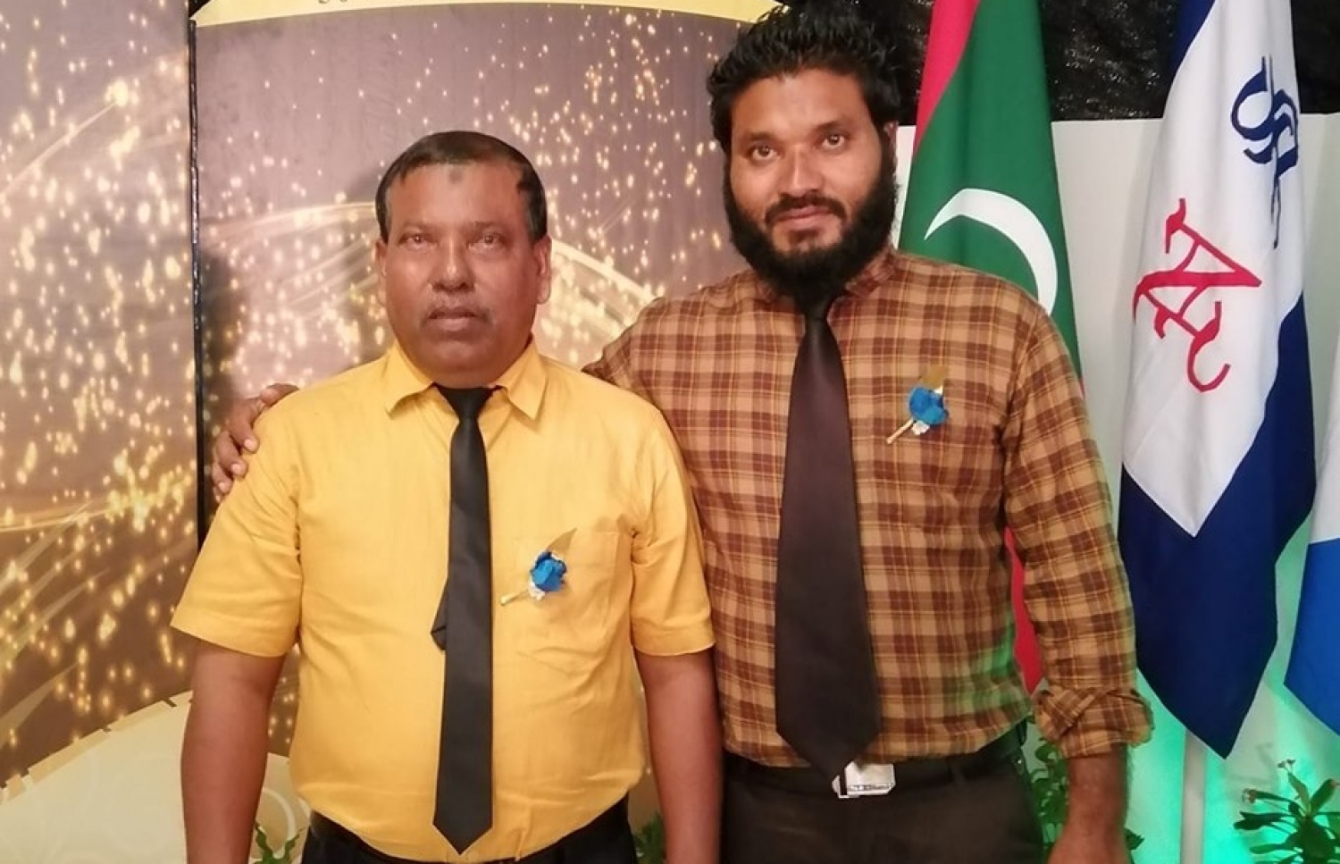 އަބްދުﷲ ވަހީދާއި ހުސެއިން އަބްދުﷲ.