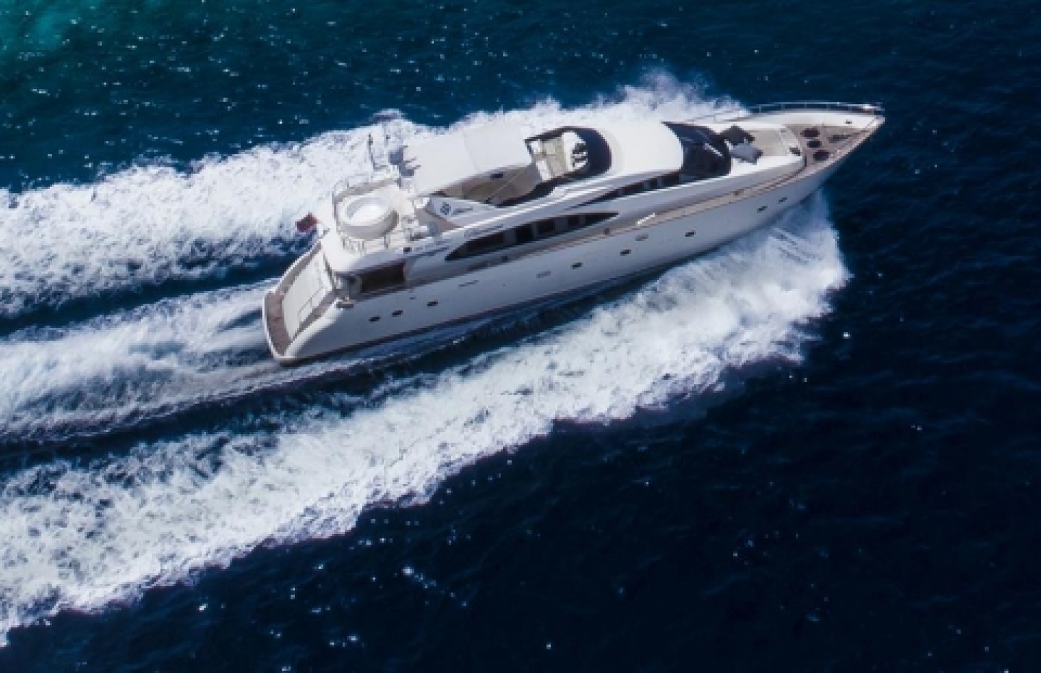 ޔޮޓު ވިލާ ތައްޔާރުކޮށްފައި ވަނީ ހުރިހާ މޫސުމެއްގައި ވެސް ފަސޭހައިން ދުއްވާލެވޭނެހެން-- ފޮޓޯ: ޖުމެއިރާ ވިޓަވެލި