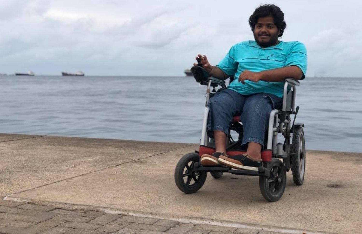 ނާޒިފް ވިލިމާލޭ ބަނދަރު މަތީގައި: ނުކުޅެދުންތެރިކަން ހުރި ނަމަވެސް މަސައްކަތުގައި އޭނާއަކީ ނަމޫނާއެއް