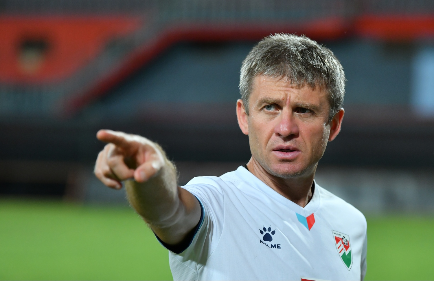 މާލެ: ސެޕްޓެމްބަރު 9، 2019: ވޯލްޑް ކަޕް ކޮލިފައިންގައި ދިވެހިރާއްޖެއާޢި ޗައިނާ ވާދަކުރާ މެޗުގެ ޕްރެކްޓިސް ފެށުން.-- ފޮޓޯ: ހުސައިން ވަހީދު /މިހާރު