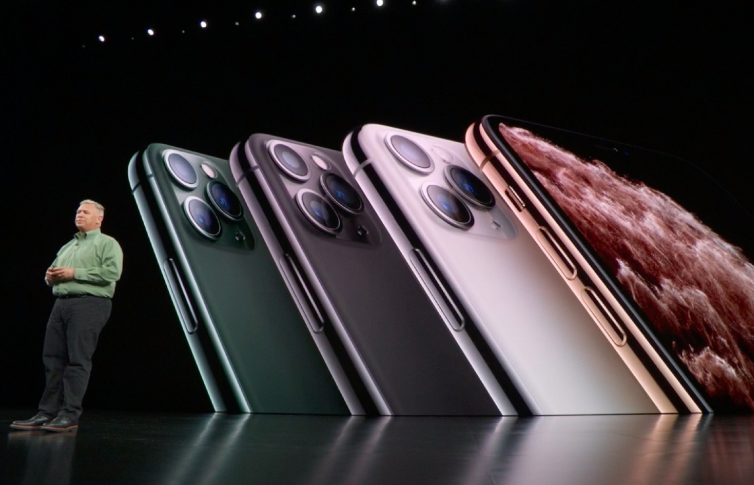 އައިފޯން 11 ޕްރޯ ތައާރަފްކުރަނީ