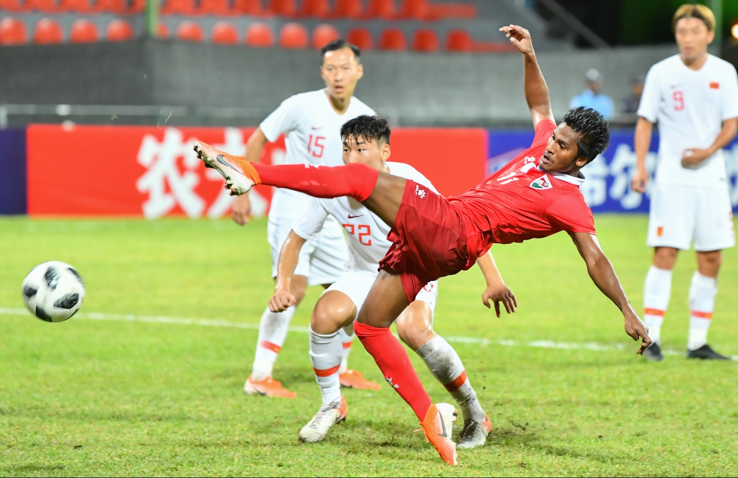 މާލެ: ސެޕްޓެމްބަރު 10، 2019: ވޯލްޑް ކަޕް ކޮލިފައިންގައި ދިވެހިރާއްޖެއާޢި ޗައިނާ ވާދަކުރި މެޗުގެ ތެރެއިން: މިމެޗު 5-0 އިން ކާމިޔާބުކުރީ ޗައިނާ.---ފޮޓޯ: ހުސައިން ވަހީދު /މިހާރު