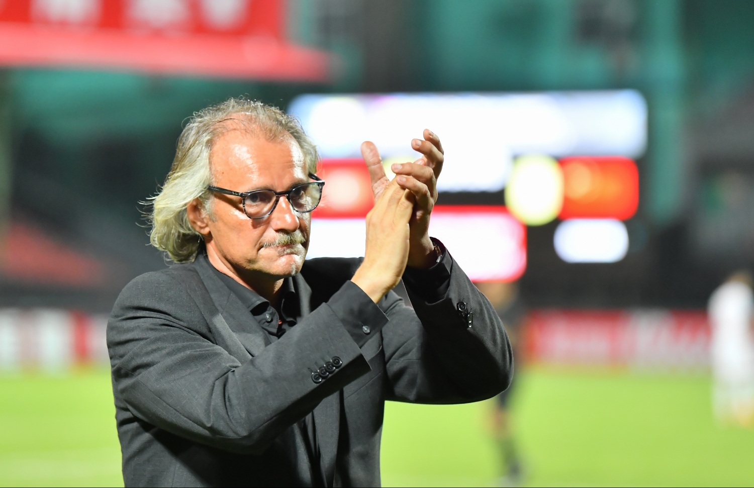 މާލެ: ސެޕްޓެމްބަރު 10، 2019: ވޯލްޑް ކަޕް ކޮލިފައިންގައި ދިވެހިރާއްޖެއާޢި ޗައިނާ ވާދަކުރި މެޗުގެ ތެރެއިން: މިމެޗު 5-0 އިން ކާމިޔާބުކުރީ ޗައިނާ.---ފޮޓޯ: ހުސައިން ވަހީދު /މިހާރު