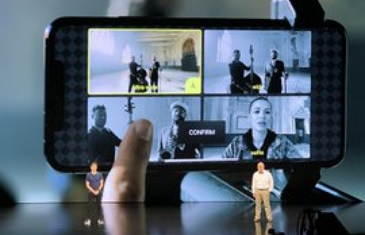 އެޕަލްގެ އާ އުފެއްދުންތައް ދައްކާލުމަށް ބޭއްވި ހާއްސަ ހަފުލާގައި ތިން މޮޑެލްއެއްގެ ފޯނު ވަނީ ތައާރަފްކޮށްފައި. އެއީ އައިފޯން 11، އައިފޯން 11 ޕްރޯ އަދި އައިފޯން 11 ޕްރޯ މެކްސް. މީގެ އިތުރުން އެޕަލް ވޮޗް ސީރީޒް 5 އާއި އައިޕެޑް 7 ވެސް ވަނީ ތައާރަފްކޮށްފައި.