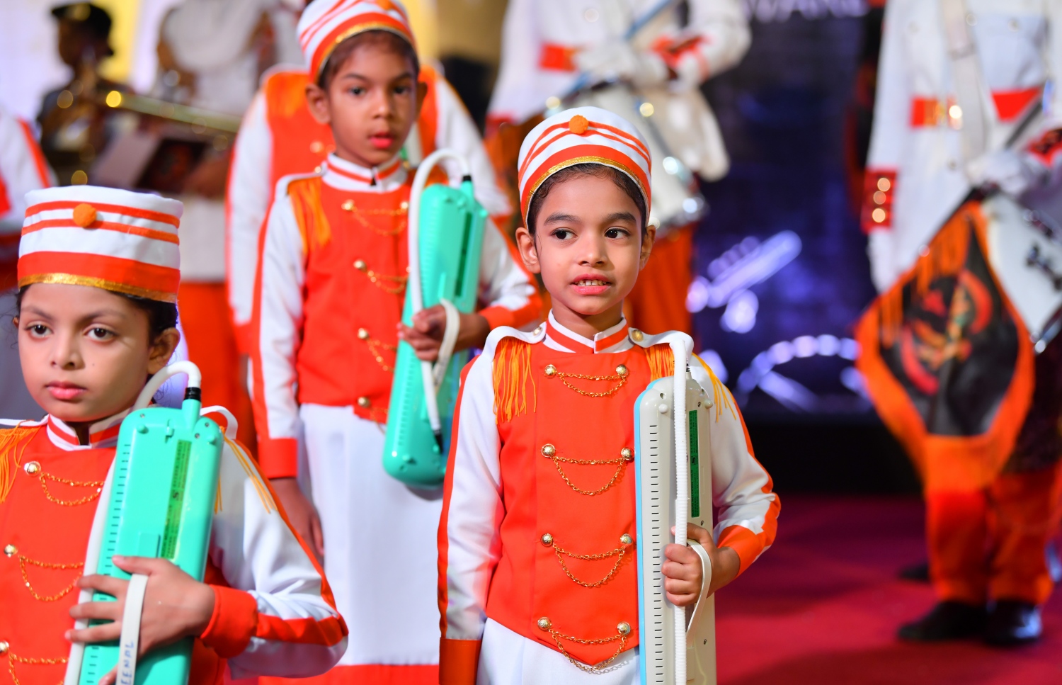 މާލެ: ސެޕްޓެމްބަރު 12، 2019: ސާނަވީ އިމްތިހާންގައި ބައިވެރިވެ ވަނަތައް ހޯދި ދަރިވަރުންނަށް އިނާމު ދިނުމަށް ދަރުބާރުގޭގައި ބޭއްވި ރަސްމިއްޔާތުގެ ތެރެއިން.---ފޮޓޯ: ހުސައިން ވަހީދު /މިހާރު