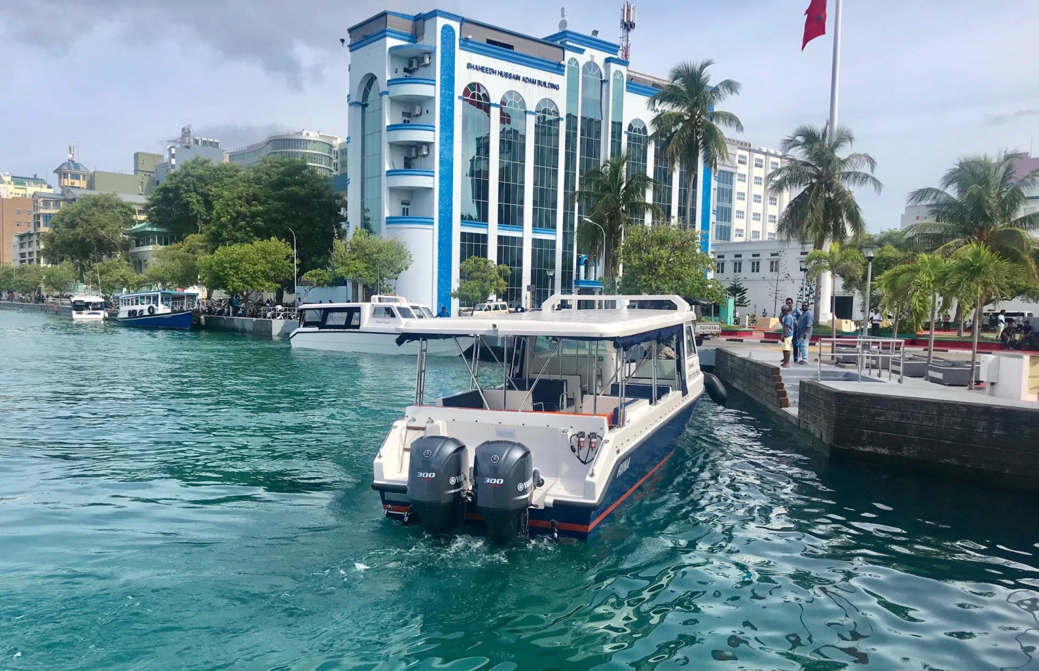 އަލްޝާލީގެ ކޯސްޓް ކްރާފްޓް 38 ޕްލަސް ލޯންޗް-- ފޮޓޯ: މިހާރު