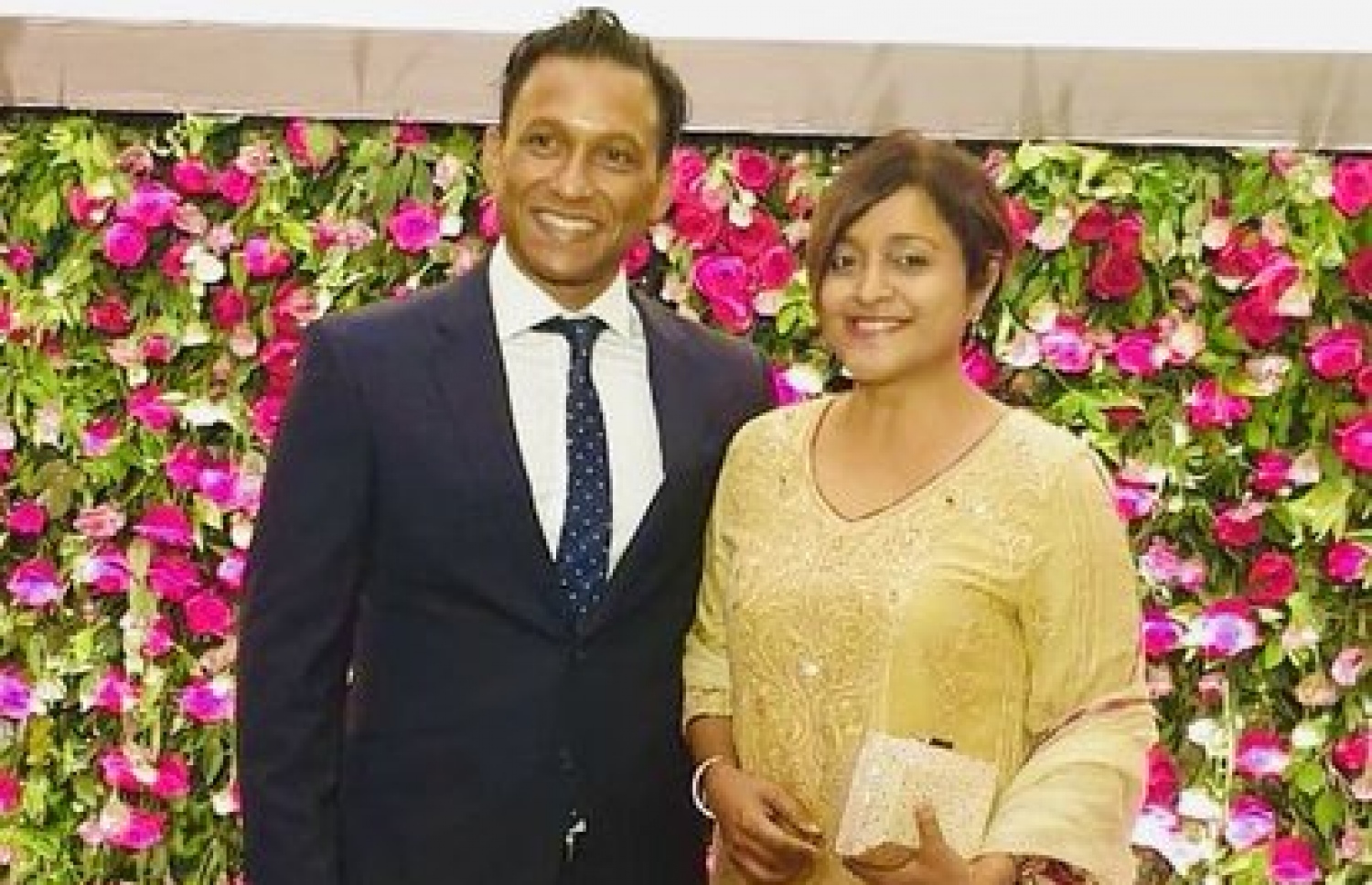 ނާމަލްގެ ކައިވެނީގެ ހަފުލާގައި ދުންޔާ އާއި ފިރިކަލުން ބައިވެރިވެވަޑައިގަންނަވަނީ.