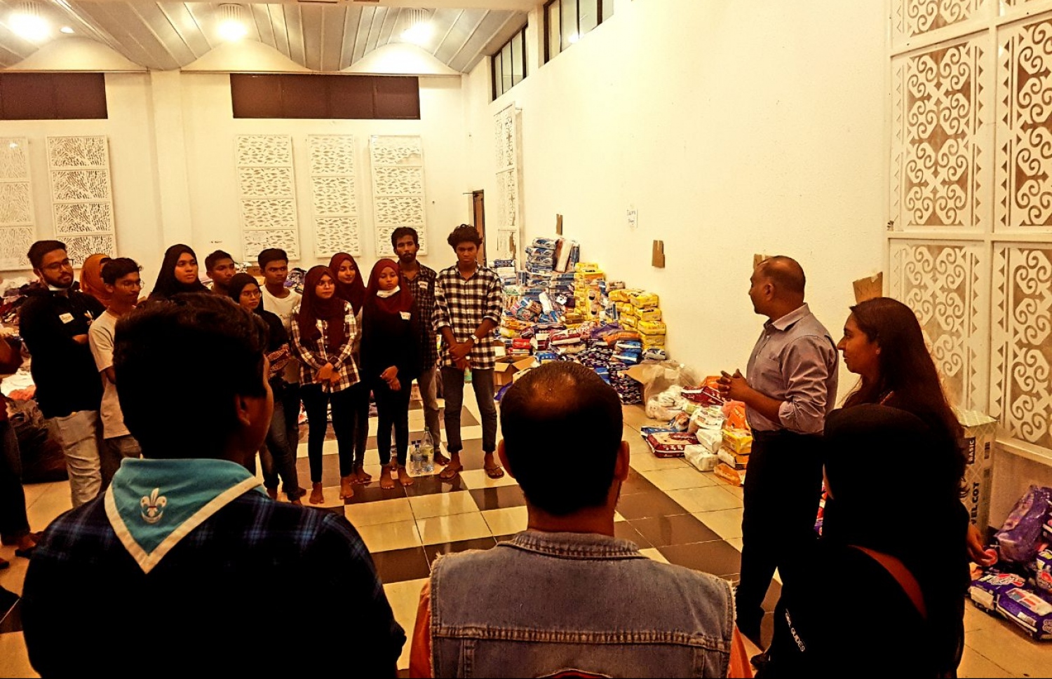 އަލިފާންގެ ހާދިސާއިން ގެއްލުންވި މީހުންނަށް އެހީވާން ހިންގި އޮޕަރޭޝަންގެ ތެރެއިން--