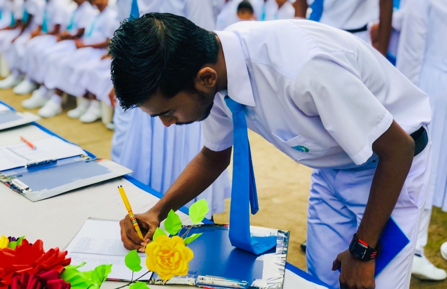 ސްކޫލުގަައި ބޭއްވި ހަރަކާތެއްގައި ހާޝިމް ބައިވެރިވަނީ