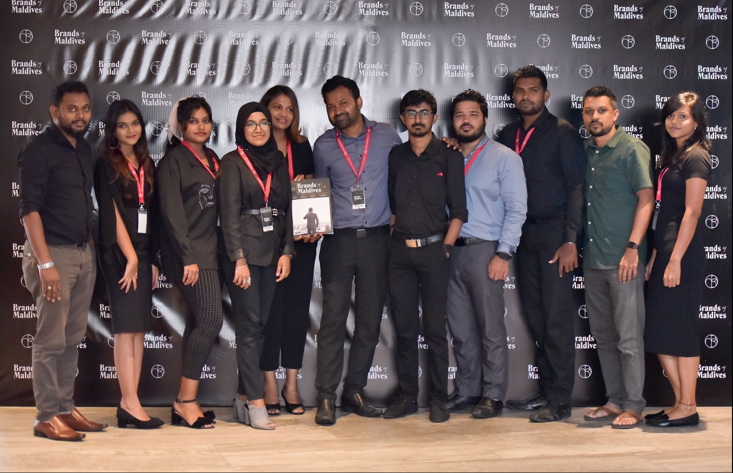 މާލެ: އޮކްޓޫބަރު 1، 2019- "މިހާރު"ގެ ފަރާތުން ވިޔަފާރިއަށް ހާއްސަކޮށްގެން އަހަރަކު އެއްފަހަރު ނެރޭ "ބްރޭންޑްސް އޮފް މޯލްޑިވްސް" މެގަޒިން ނެރުމުގެ ގޮތުން މާގިރި ހޮޓަލްގައި ބޭއްވި ހަފްލާގެ ތެރެއިން.---ފޮޓޯތައް: ހުސައިން ވަހީދު/މިހާރު