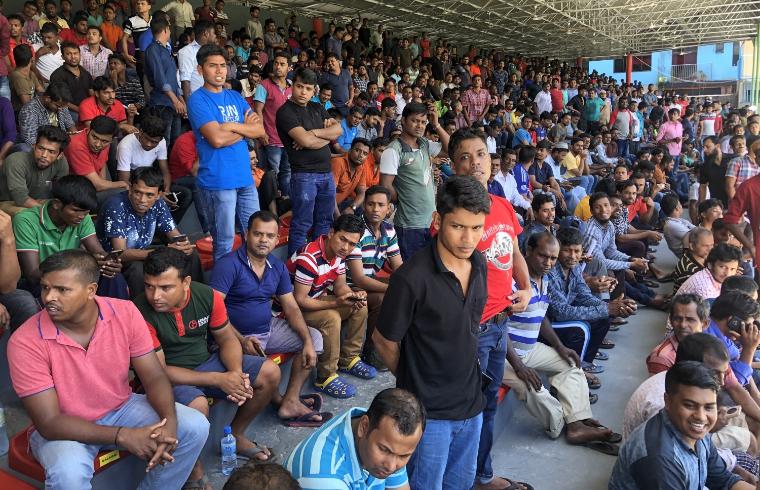 އިއްޔެ ގަލޮޅު ދަނޑަށް އެއްވި ބިދޭސީން: މި މީހުން އަލުން ރަޖިސްޓްރީކުރުމުން ރާއްޖޭގައި މަސައްކަތް ކުރަން ފުރުސަތު ދޭނެ --މިހާރު ފޮޓޯ/ނިޝާން އަލީ