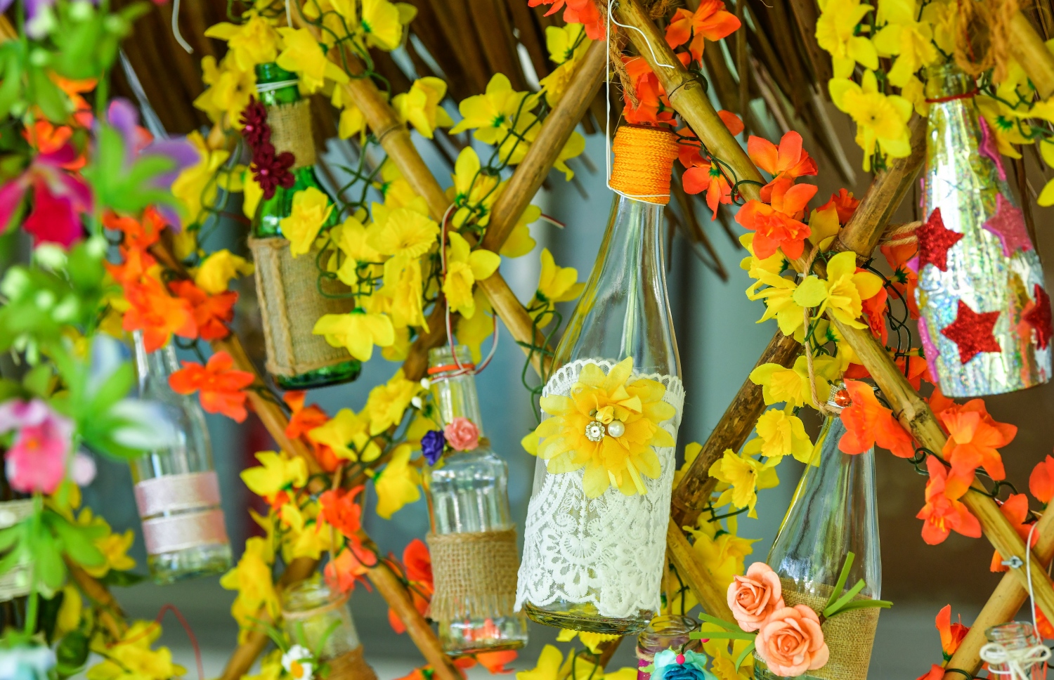 މާލެ: އޮކްޓޯބަރު 6، 2019- މި އަހަރުގެ ބައިނަލްއަގްވާމީ ޓީޗަރުންގެ ދުވަސް ފާހަގަ ކުރުމަށް ތާޖުއްދީން ސްކޫލު ޒީނަތްތެރިކޮށްފައި.--- ފޮޓޯ: ނިޝާން އަލީ/މިހާރު