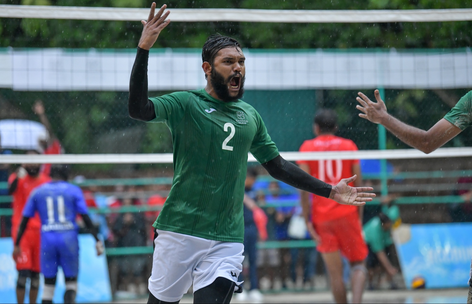 ބަނޑޮސް - 11 އޮކްޓޯބަރ 2019: އާލާ އިންޓަ ރިސޯޓް ވޮލީބޯޅަ މުބާރާތުގެ ޒޯން ޗެމްޕިއަންސް ލީގް ފައިނަލްގައި ރީތި ރަށާއި ބަނޑޮސް ބައްދަލުކުރި މެޗުގެ ތެރެއިން: މިމެޗު 3-1 ސެޓުން މޮޅުވެ ރިސޯޓް ވޮލީބޯޅަ މުބާރާތުގެ ޗެމްޕިއަންކަން ބަނޑޮސް މޯލްޑިވްސް އިން ވަނީ ދިފާއުކޮށްފައި--. ފޮޓޯ:ނިޝާން އަލީ/މިހާރު