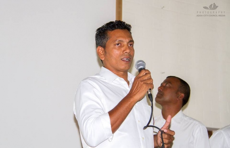 Hithadhoo Uthuru gondi ah Sobe ekani kurimathi lumun MDP ge ticket libijje