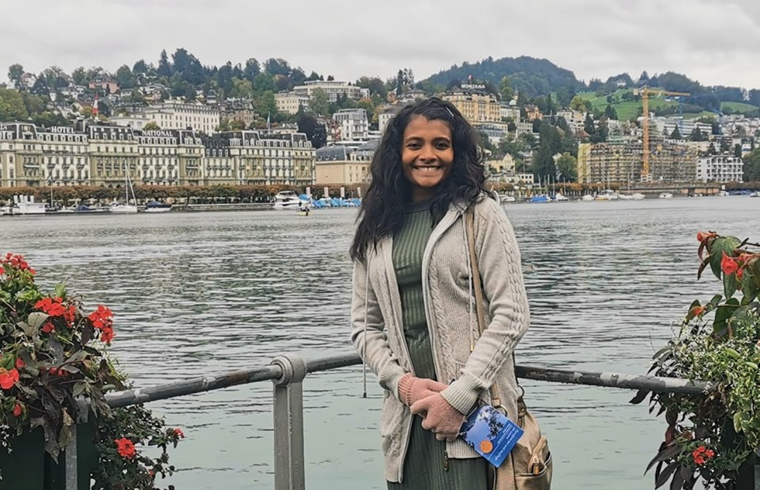 ހުސީ: ކުޅިވަރުގެ ތެރެއަށް ވަނީ ކަސްޓަމްސް ތަމްސީލްކުރުމުގެ ނިޔަތުގައި