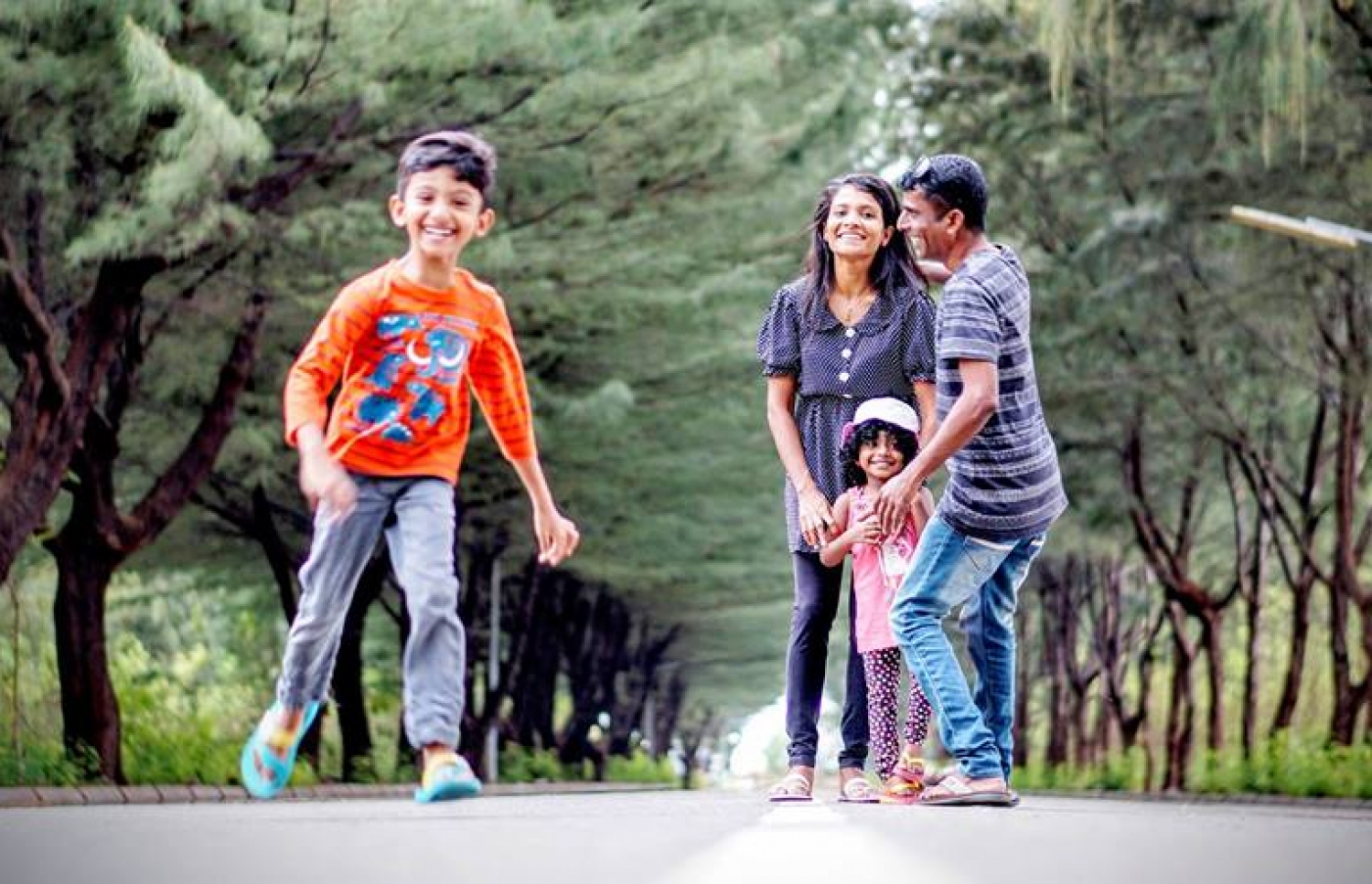 ހުސީ އޭނާގެ އާއިލާއާ އެކު: ކާމިޔާބީތަކުގައި އާއިލާގެ ސަޕޯޓް ބޮޑު