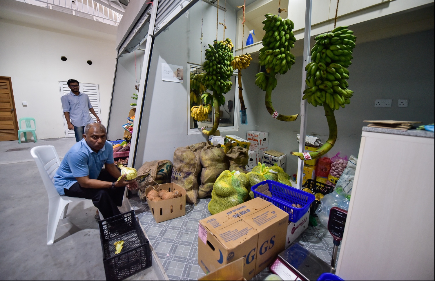 ހުޅުމާލެ: އޮކްޓޯބަރު 21، 2019: ހުޅުމާލެ ފެރީ ޓާމިނަލް ކައިރީގައި ހަދާފައިވާ "ހުޅުމާލެ ރަށު މާރުކޭޓު" ހުޅުވުން: މިއީ ރާއްޖޭގައި މިހާތަނަށް ހަދާފައިވާ އެންމެ ރީތި އެންމެ ޒަމާނީ މާރުކޭޓު.-- ފޮޓޯތައް: ހުސެން ވަހީދު /މިހާރު