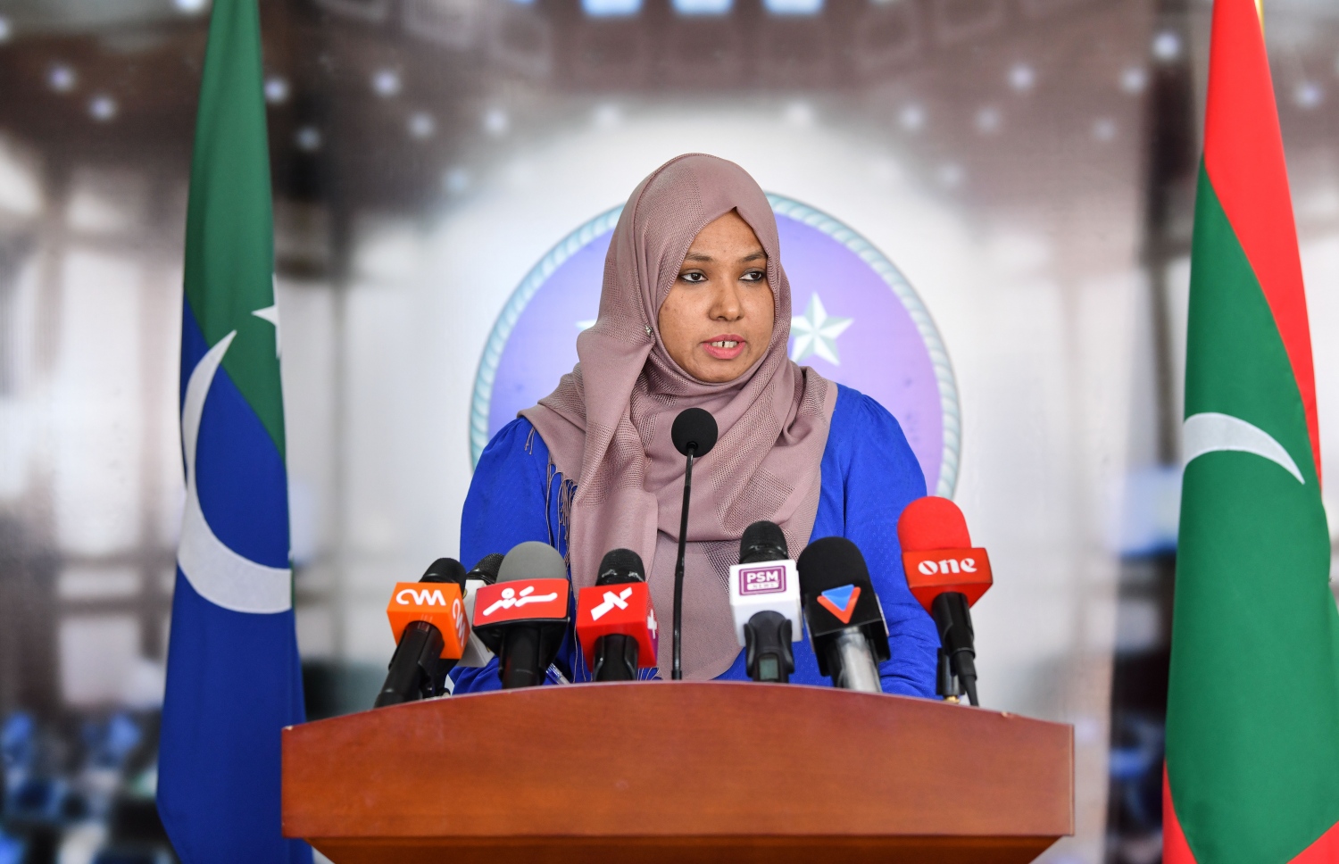 ރައްޔިތުންގެ މަޖިލީހުގެ އަމީންއާއްމު ފާތިމަތު ނިއުޝާ ނޫސްވެރިންނާ މިއަދު ވާހަކަ ދައްކަވަނީ. ފޮޓޯ:ނިޝާން އަލީ/މިހާރު